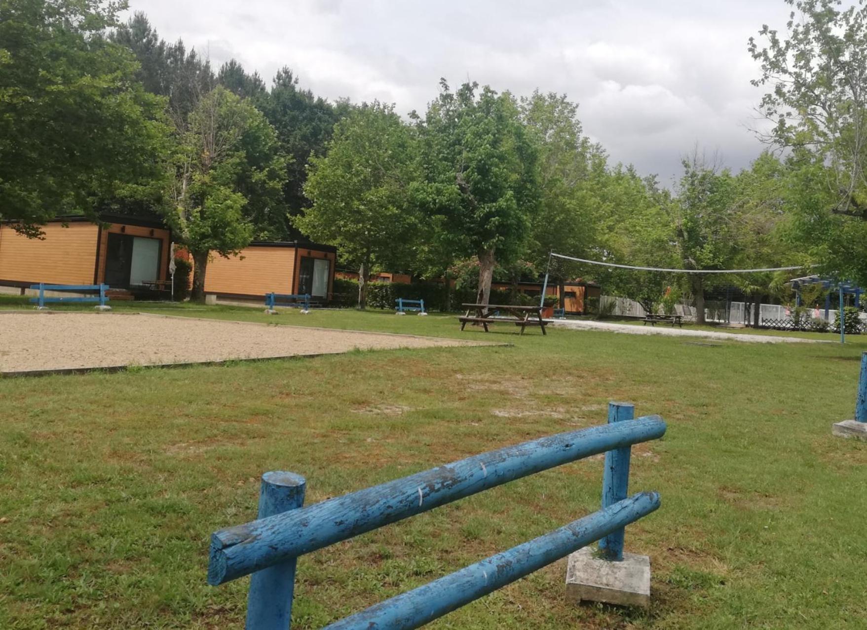 Petite Maison De Vacances Hotel Onesse-et-Laharie Buitenkant foto